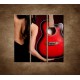 Obrazy na stenu - Žena s gitarou - 3dielny 90x90cm